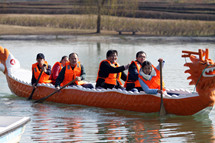 上海潤滿弱電工程野外拓展：賽龍舟A組?