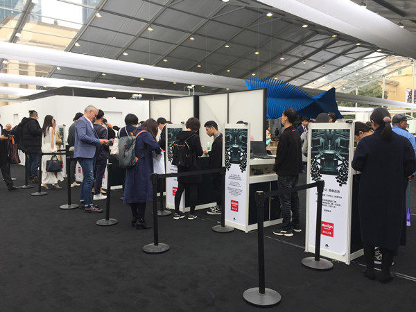 觀眾排隊掃碼進(jìn)場區(qū)無線wifi租賃覆蓋